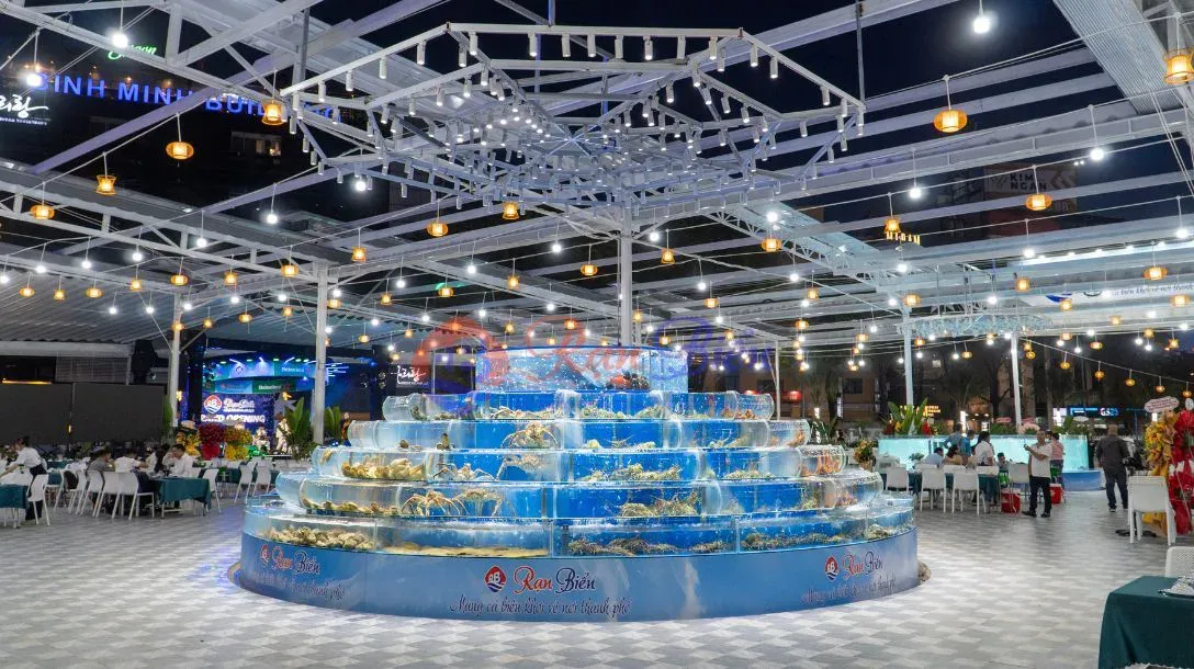 Bể Hải Sản Rạn Biển Trung Tâm