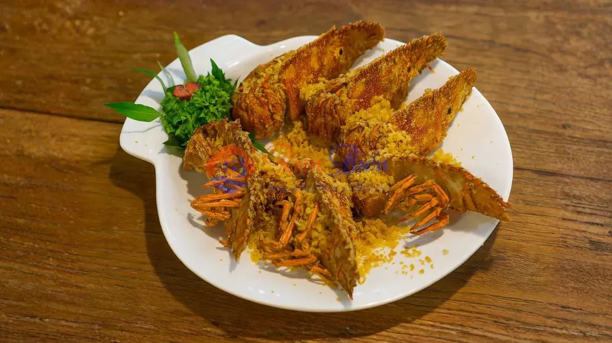 Tôm Mũ Ni Cháy Tỏi
